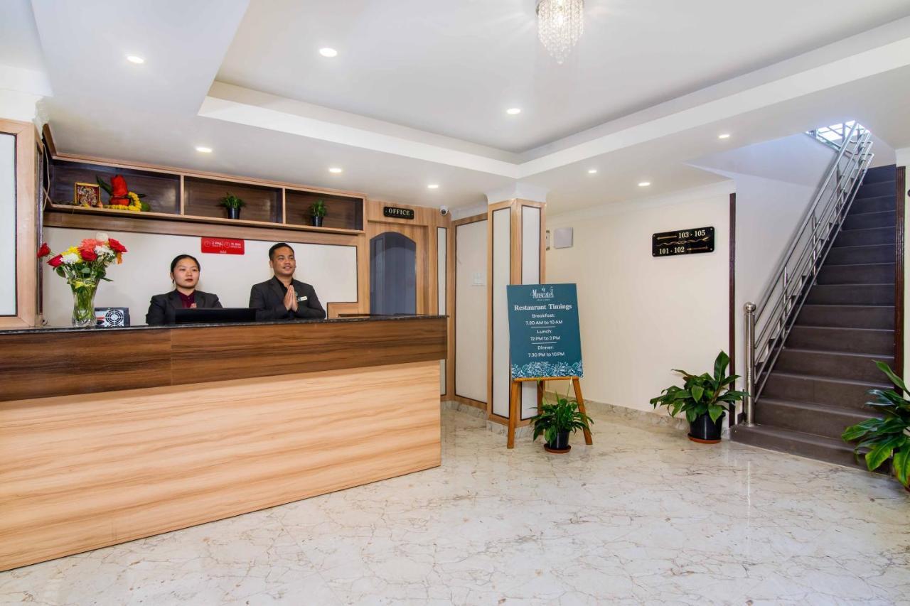 Muscatel Central Hotel - Dzeemkhang Gangtok Bagian luar foto