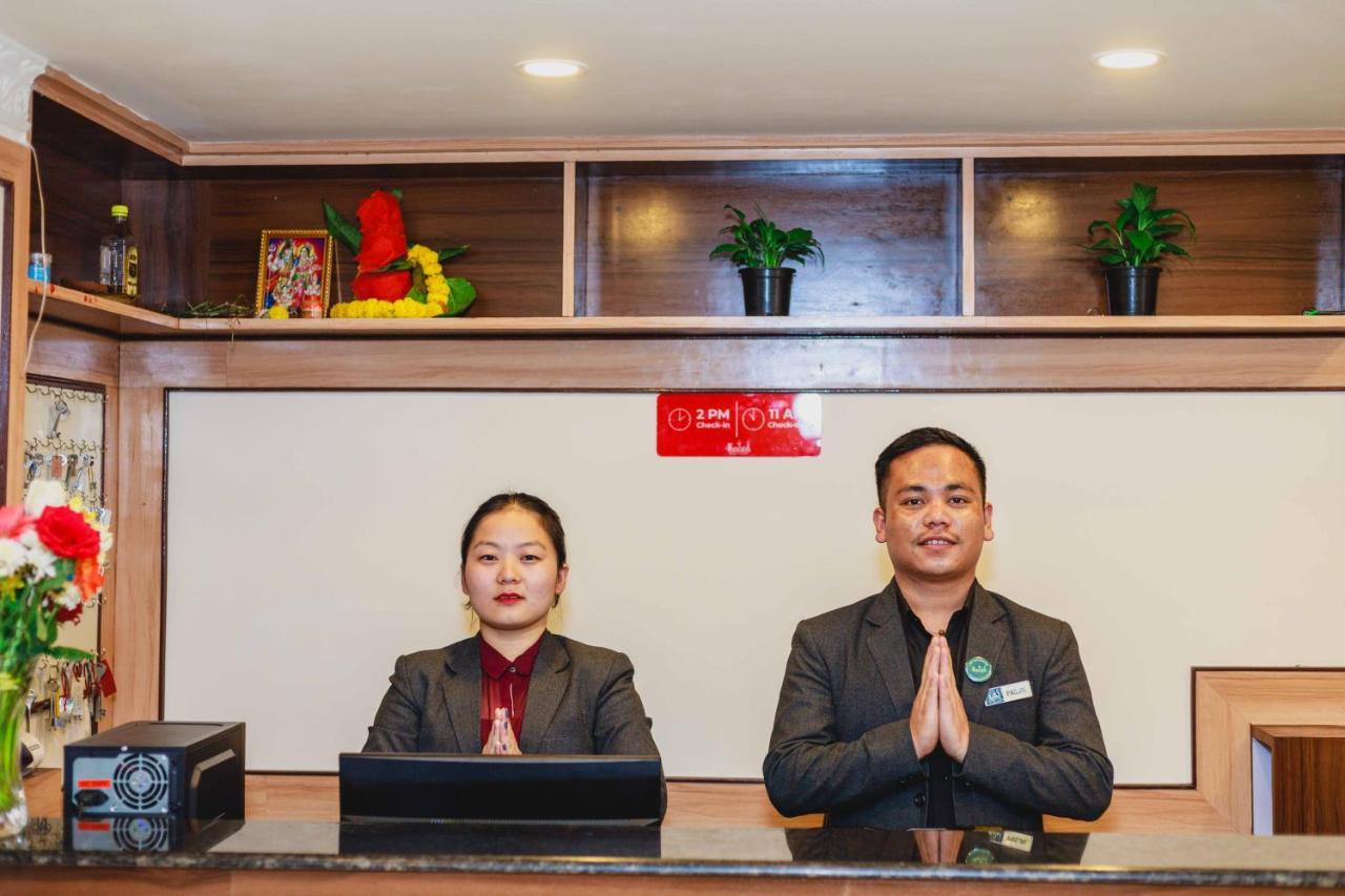 Muscatel Central Hotel - Dzeemkhang Gangtok Bagian luar foto