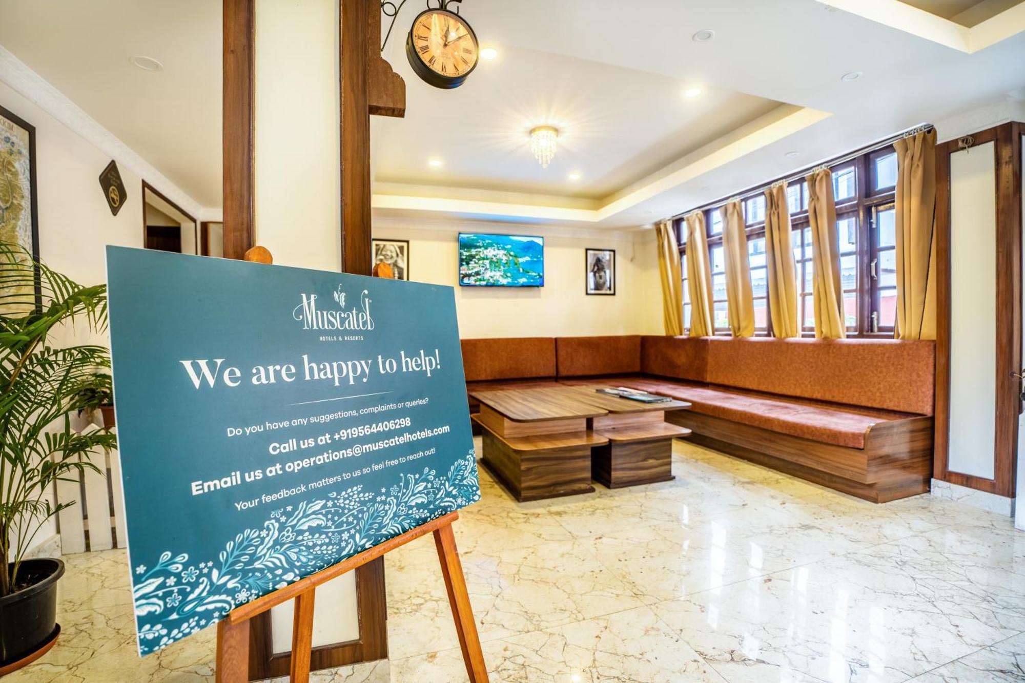 Muscatel Central Hotel - Dzeemkhang Gangtok Bagian luar foto